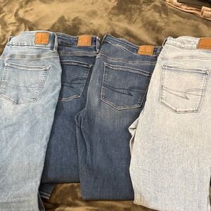 American Eagle Outfitters Women's Skinny Jeans in Light and Dark Blue